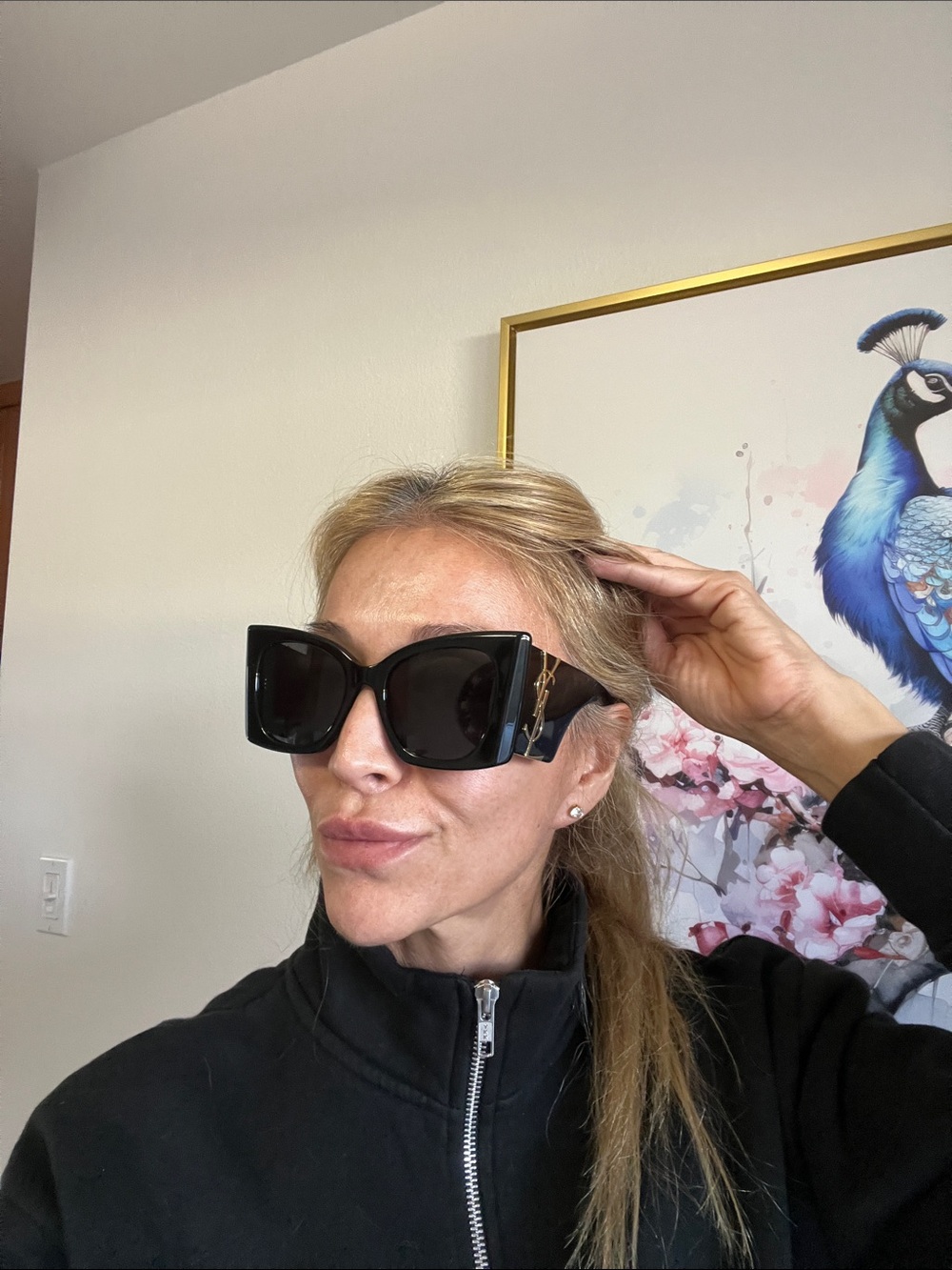 Saint Laurent Black Sunglasses with Gold YSL Logo - Picture 10 of 11